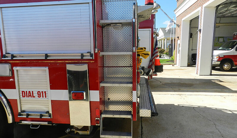 2000 LTI 75′ Quint For Sale full