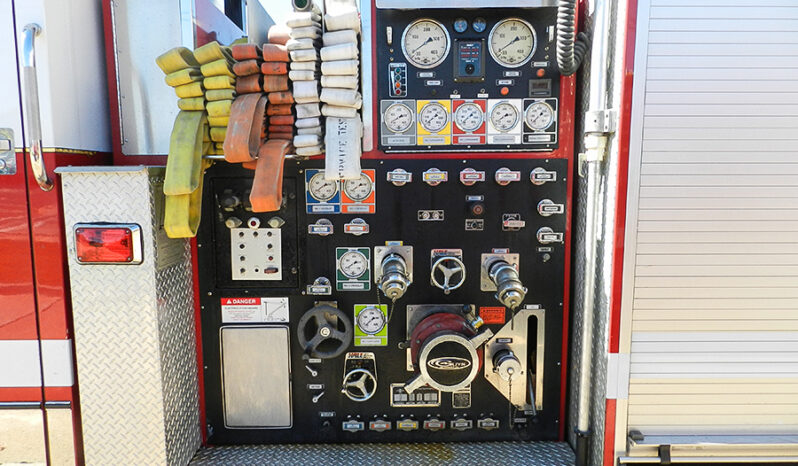 2000 LTI 75′ Quint For Sale full