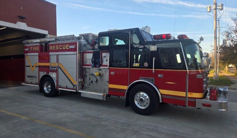 1996 E-One Cyclone II Pumper For Sale full