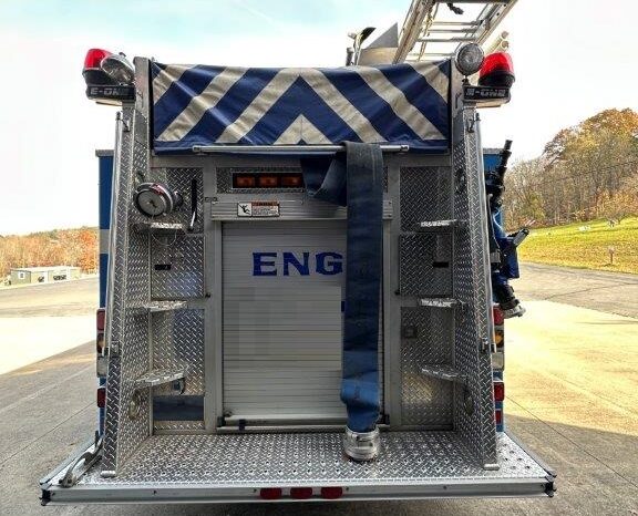 2000 E-ONE Top Mount Pumper full
