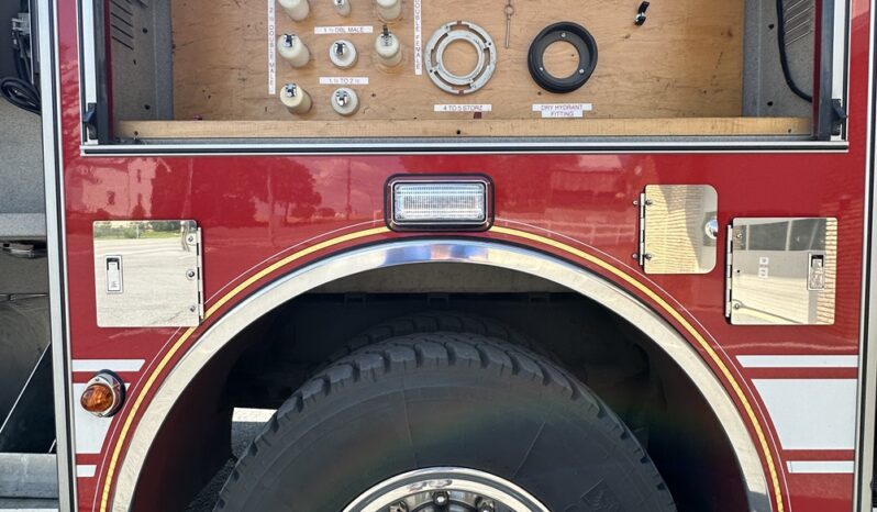 2001 Pierce Dash Top Mount Pumper full