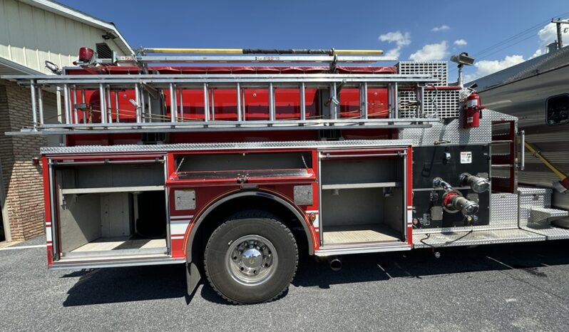 2001 Pierce Dash Top Mount Pumper full