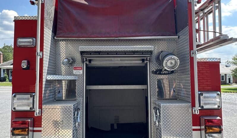 2001 Pierce Dash Top Mount Pumper full
