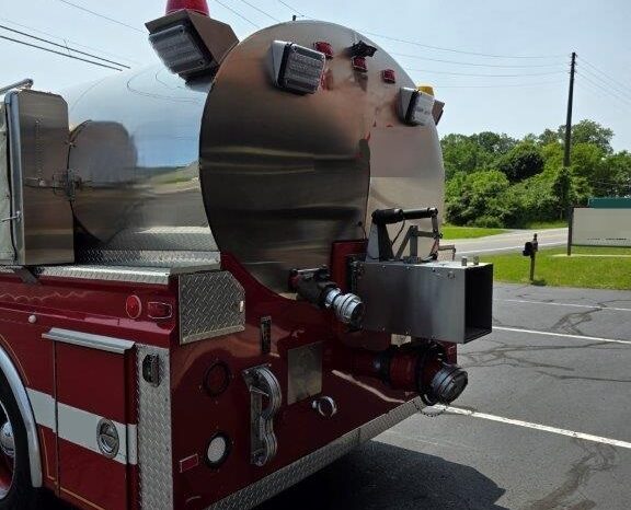 1992 GMC Autocar 3500 Gallon 4 Guys Tanker For Sale full