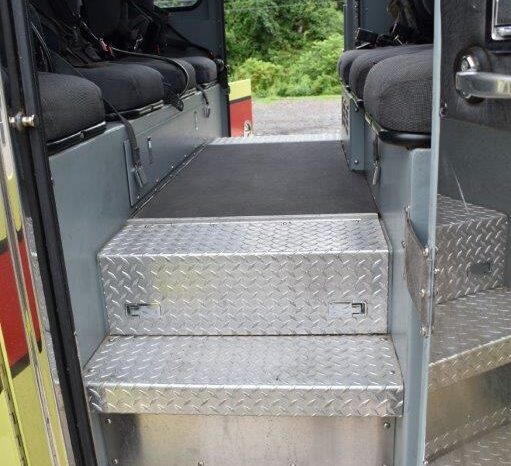 2003 Pierce Lance Top Mount Pumper For Sale full
