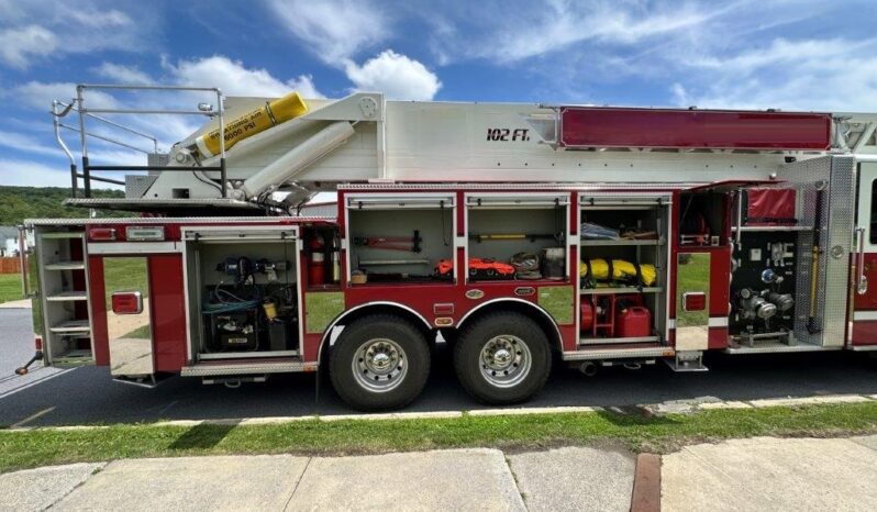 2014 KME Predator 102′ Rear Mount Platform For Sale full