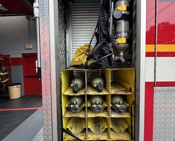 1995 Freightliner FL80 Darley Walk Around Rescue full
