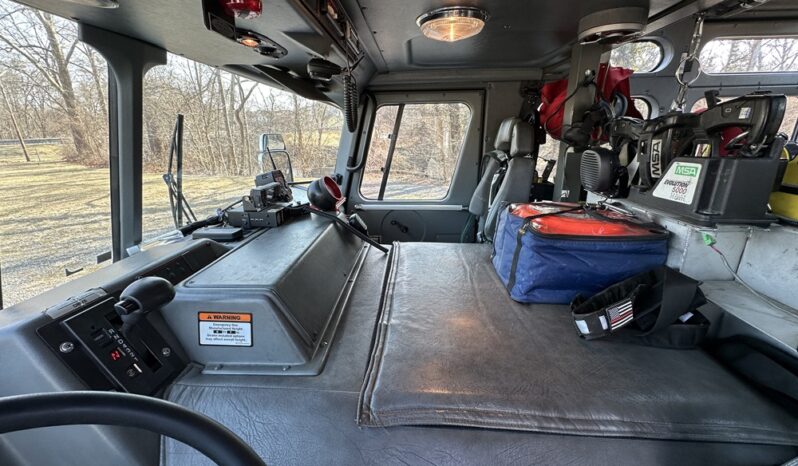 2000 E-One Top Mount Pumper full