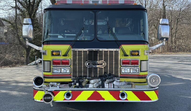 2000 E-One Top Mount Pumper full