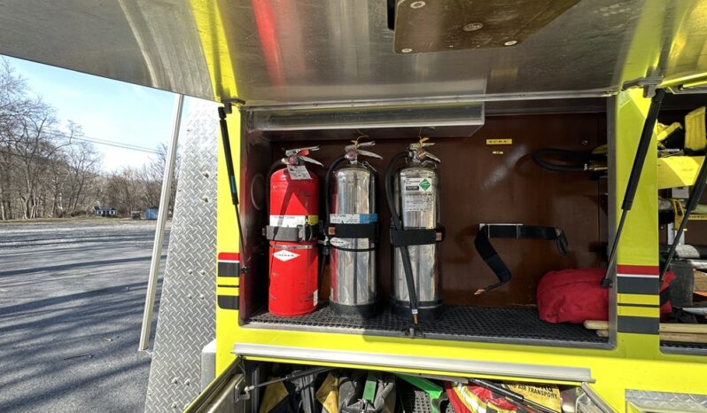 2000 E-One Top Mount Pumper full