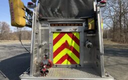 2000 E-One Top Mount Pumper